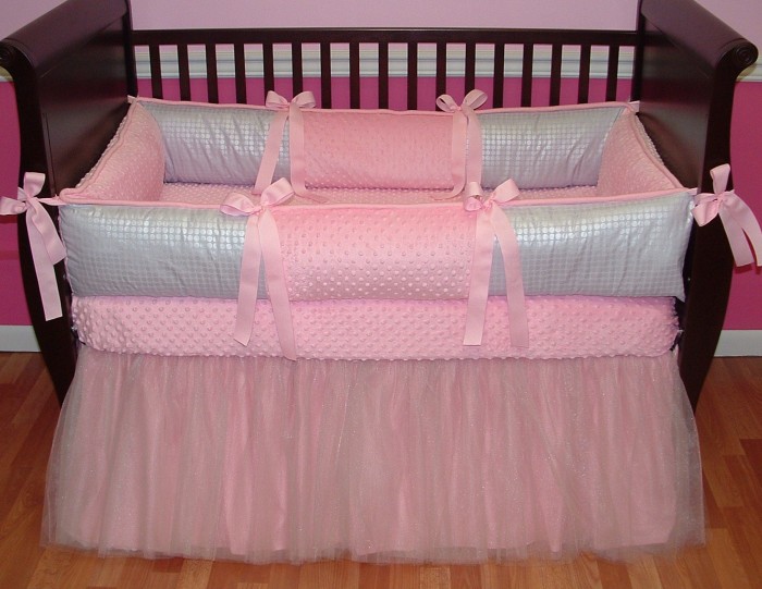 Боковые подушки в кроватку для новорожденных