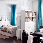 Идея размещения и использования кровати в гостиной