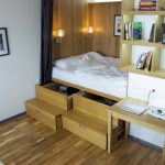 Как установить кровать в нишу в однокомнатной квартире