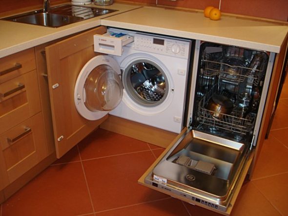 Как встроить стиральную машину в кухонный гарнитур.